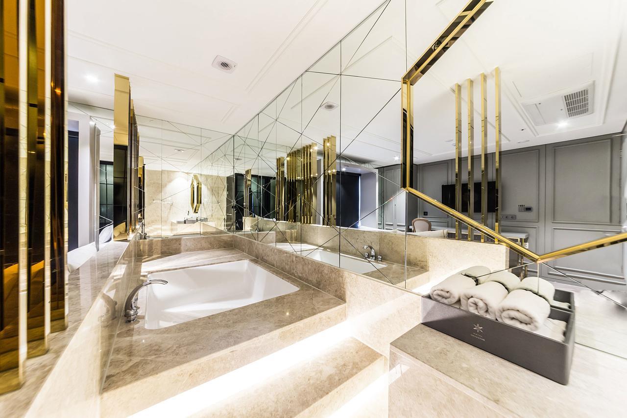 Hotel Forestar Seoul Bagian luar foto