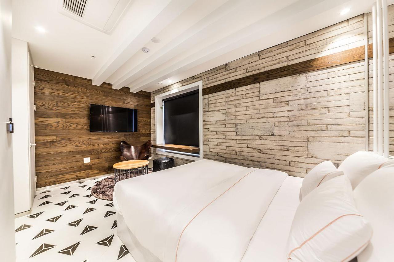Hotel Forestar Seoul Bagian luar foto