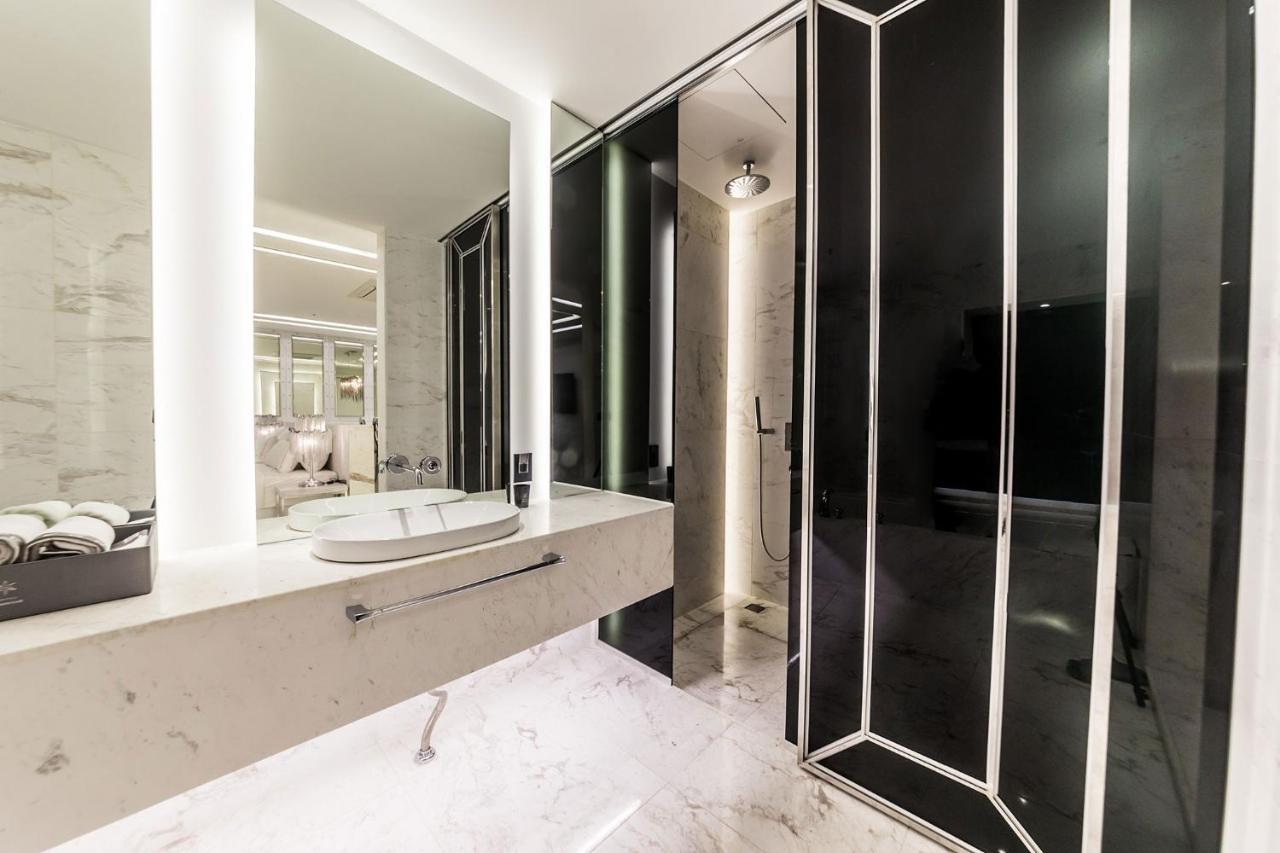 Hotel Forestar Seoul Bagian luar foto