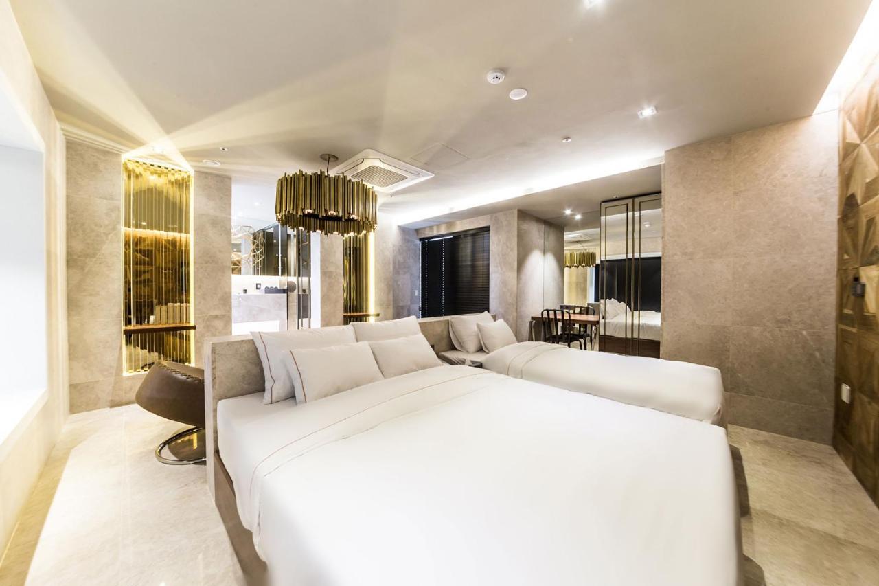 Hotel Forestar Seoul Bagian luar foto